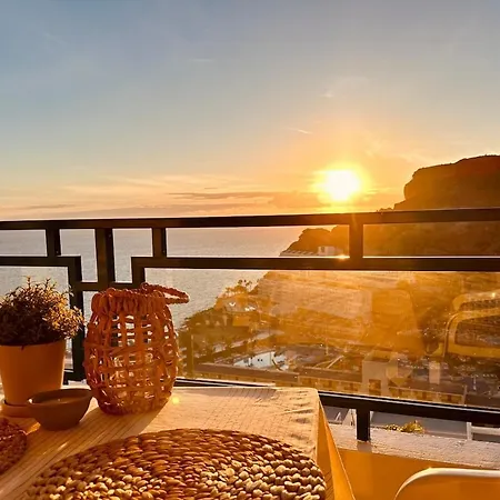 View Mogan & Sunset *